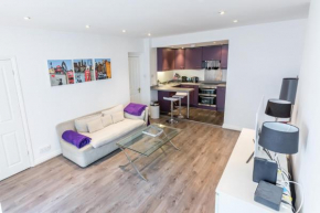 Paddington/Lancaster Gate Luxury Apartment by Hyde Park, London